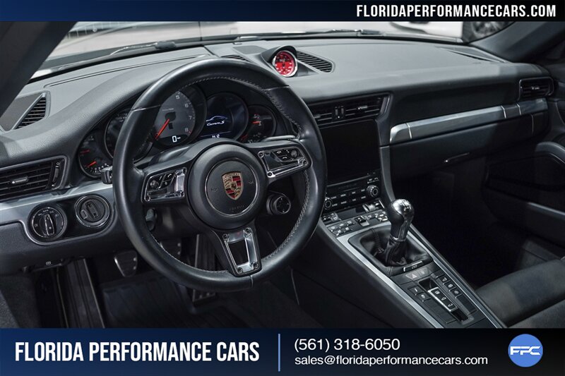 2017 Porsche 911 Carrera S   - Photo 44 - Riviera Beach, FL 33407