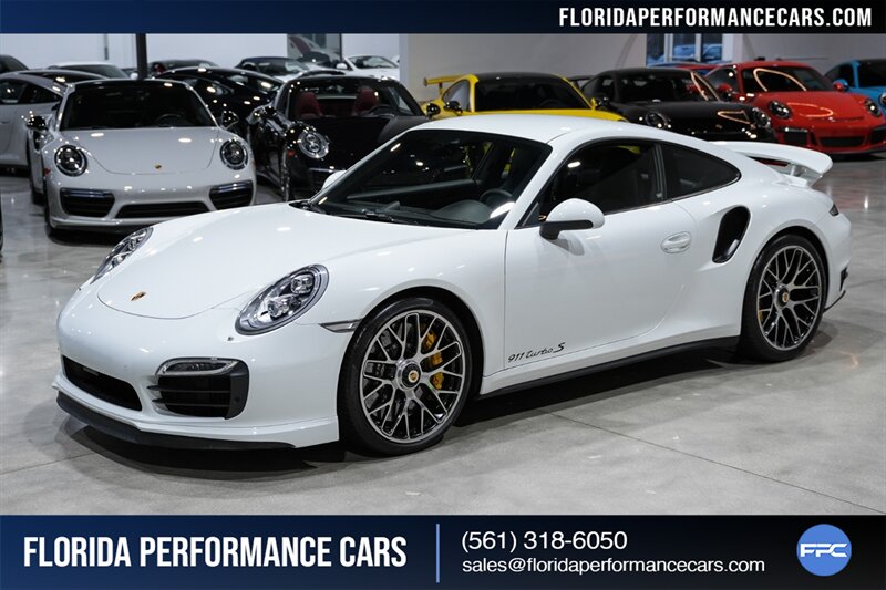 2014 Porsche 911 Turbo S  