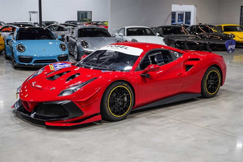 2018 Ferrari 488 Challenge  
