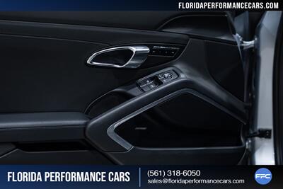 2016 Porsche 911 Carrera 4S   - Photo 24 - Riviera Beach, FL 33407