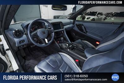 2020 Nissan GT-R 50th Anniversary   - Photo 19 - Riviera Beach, FL 33407