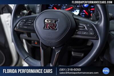 2020 Nissan GT-R 50th Anniversary   - Photo 46 - Riviera Beach, FL 33407