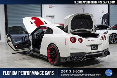 2020 Nissan GT-R 50th Anniversary   - Photo 35 - Riviera Beach, FL 33407