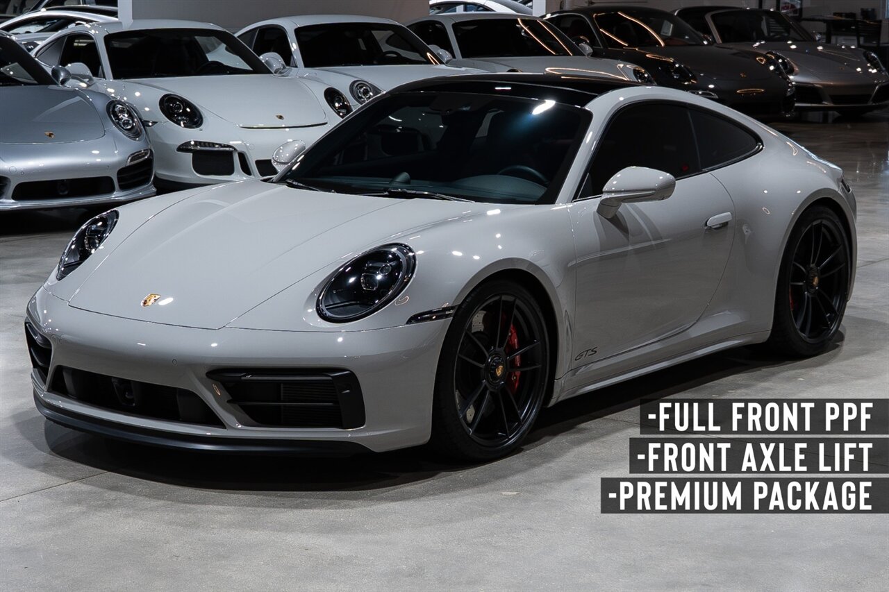 2024 Porsche 911 Carrera GTS   - Photo 1 - Riviera Beach, FL 33407