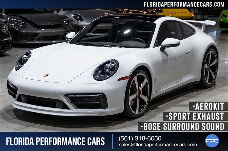 2020 Porsche 911 Carrera 4S  