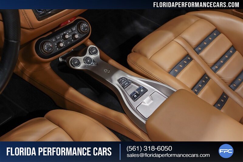 2010 Ferrari California   - Photo 44 - Riviera Beach, FL 33407