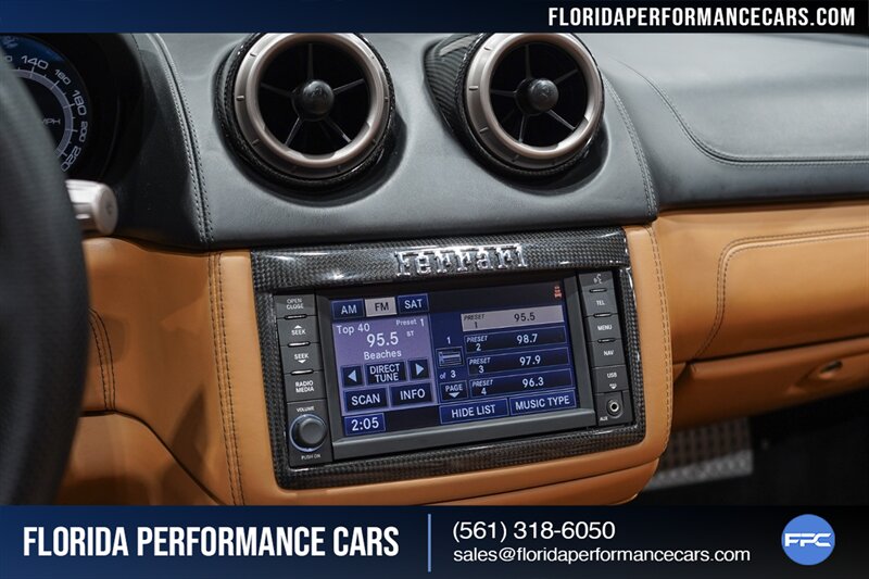 2010 Ferrari California   - Photo 48 - Riviera Beach, FL 33407