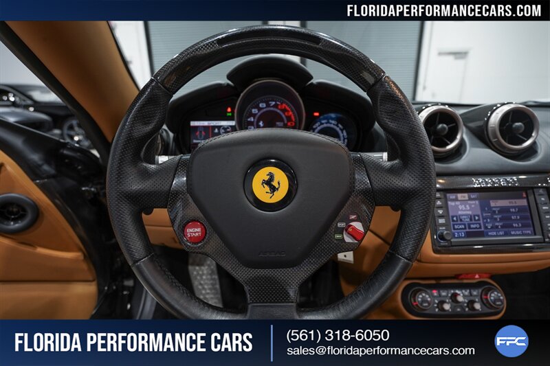 2010 Ferrari California   - Photo 22 - Riviera Beach, FL 33407