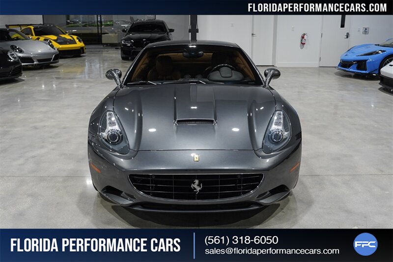 2010 Ferrari California   - Photo 65 - Riviera Beach, FL 33407