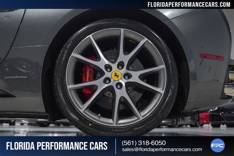 2010 Ferrari California   - Photo 39 - Riviera Beach, FL 33407