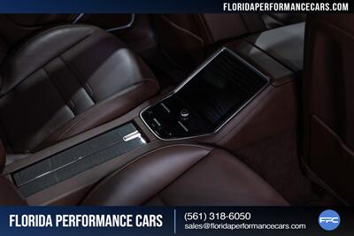 2018 Porsche Panamera   - Photo 65 - Riviera Beach, FL 33407