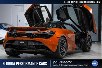 2018 McLaren 720S Luxury   - Photo 17 - Riviera Beach, FL 33407
