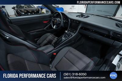 2019 Porsche 911 Carrera T - Photo 29 - Riviera Beach, FL 33407