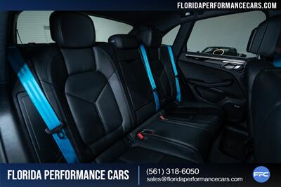 2022 Porsche Macan S   - Photo 33 - Riviera Beach, FL 33407