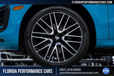 2022 Porsche Macan S   - Photo 11 - Riviera Beach, FL 33407