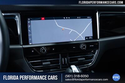2022 Porsche Macan S   - Photo 57 - Riviera Beach, FL 33407