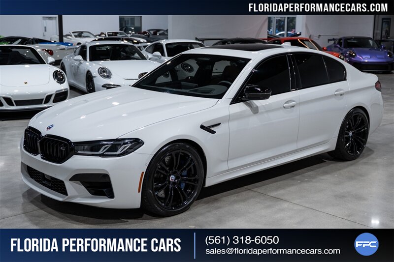 2023 BMW M5  