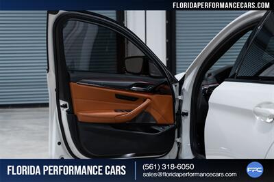 2023 BMW M5   - Photo 25 - Riviera Beach, FL 33407