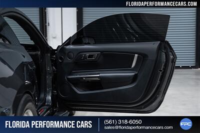 2020 Ford Mustang Shelby GT500   - Photo 29 - Riviera Beach, FL 33407