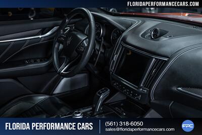 2022 Maserati Levante Trofeo   - Photo 59 - Riviera Beach, FL 33407