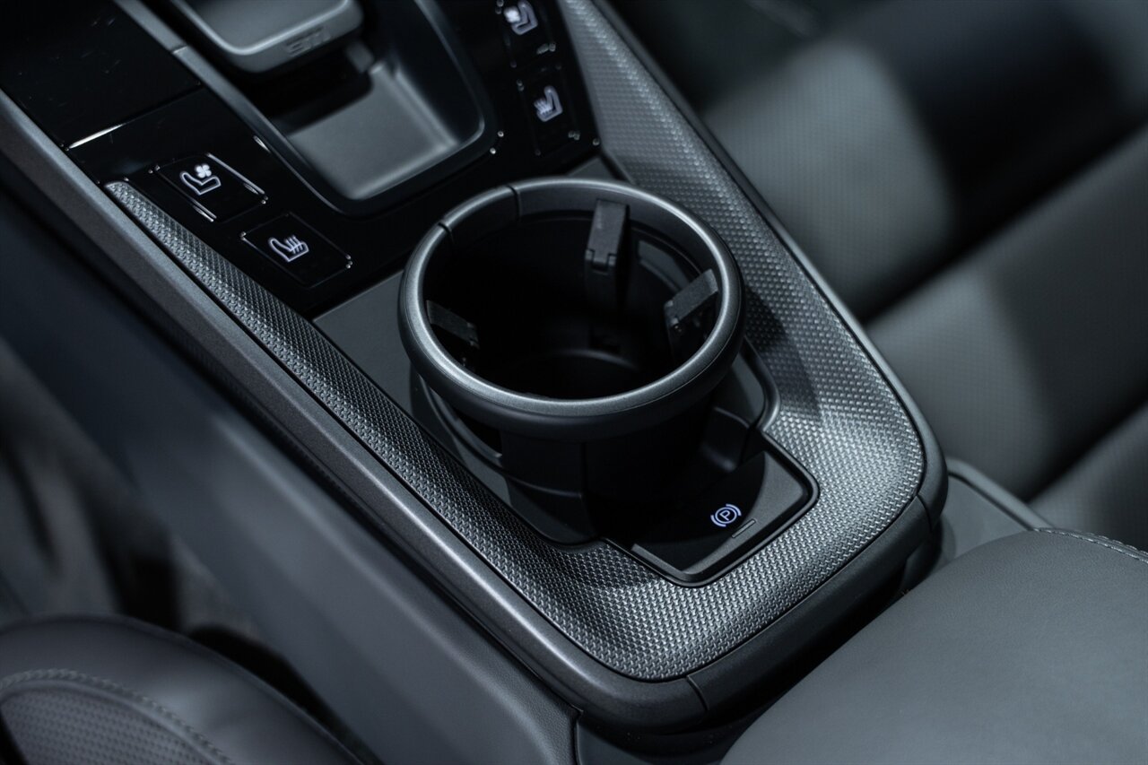 2020 Porsche 911 Carrera S   - Photo 51 - Riviera Beach, FL 33407