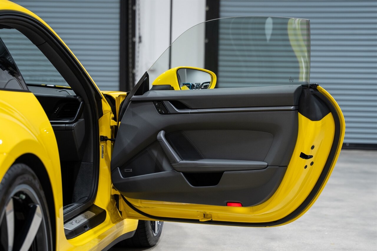 2020 Porsche 911 Carrera S   - Photo 37 - Riviera Beach, FL 33407