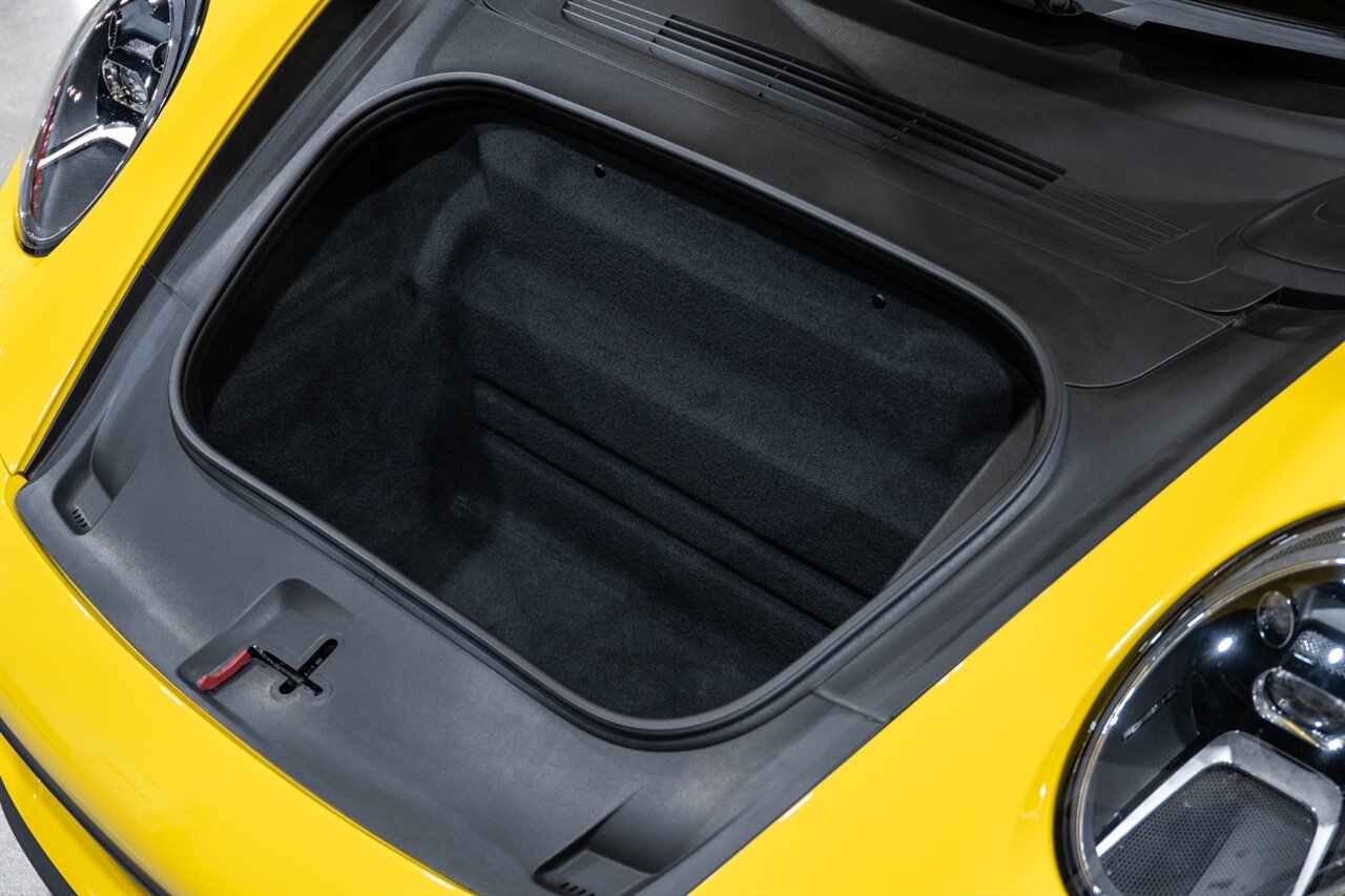 2020 Porsche 911 Carrera S   - Photo 43 - Riviera Beach, FL 33407