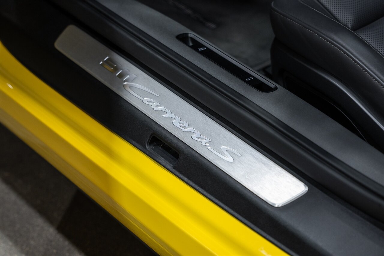 2020 Porsche 911 Carrera S   - Photo 24 - Riviera Beach, FL 33407