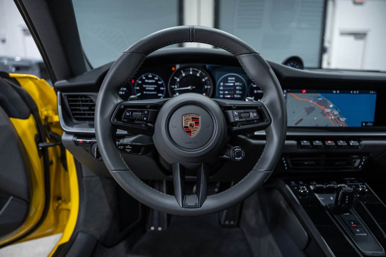 2020 Porsche 911 Carrera S   - Photo 25 - Riviera Beach, FL 33407
