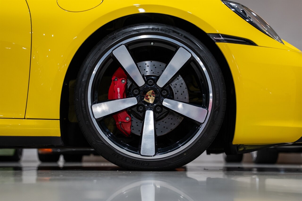 2020 Porsche 911 Carrera S   - Photo 50 - Riviera Beach, FL 33407