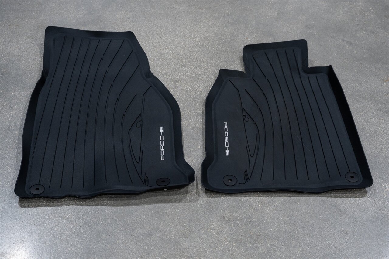 2020 Porsche 911 Carrera S   - Photo 67 - Riviera Beach, FL 33407