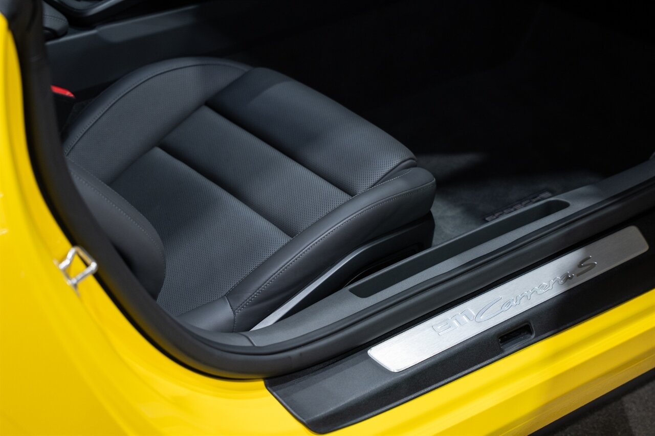2020 Porsche 911 Carrera S   - Photo 36 - Riviera Beach, FL 33407