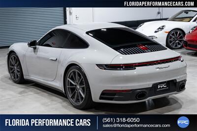 2024 Porsche 911 Carrera T   - Photo 4 - Riviera Beach, FL 33407