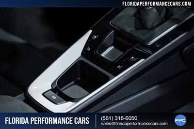 2024 Porsche 911 Carrera T   - Photo 58 - Riviera Beach, FL 33407