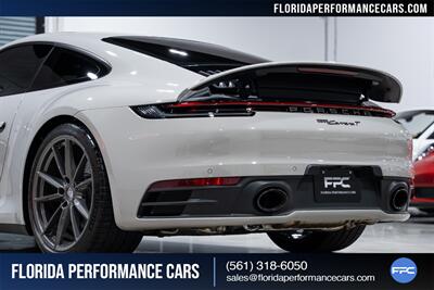 2024 Porsche 911 Carrera T   - Photo 14 - Riviera Beach, FL 33407