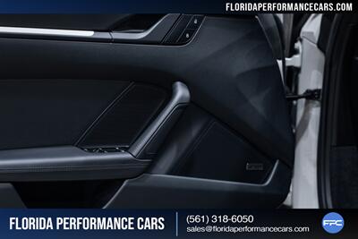 2024 Porsche 911 Carrera T   - Photo 24 - Riviera Beach, FL 33407