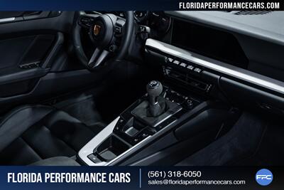 2024 Porsche 911 Carrera T   - Photo 56 - Riviera Beach, FL 33407