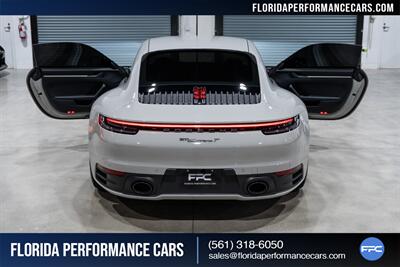 2024 Porsche 911 Carrera T   - Photo 37 - Riviera Beach, FL 33407
