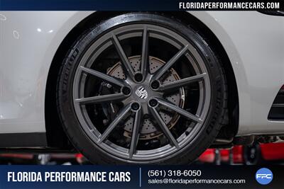 2024 Porsche 911 Carrera T   - Photo 13 - Riviera Beach, FL 33407