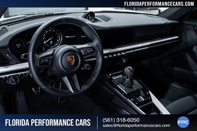 2024 Porsche 911 Carrera T   - Photo 47 - Riviera Beach, FL 33407