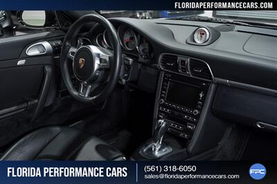 2010 Porsche 911 Turbo   - Photo 52 - Riviera Beach, FL 33407
