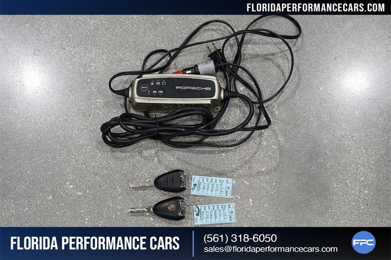 2010 Porsche 911 Turbo   - Photo 32 - Riviera Beach, FL 33407