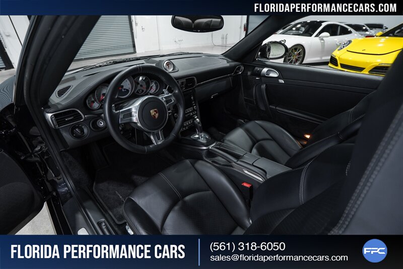 2010 Porsche 911 Turbo   - Photo 19 - Riviera Beach, FL 33407