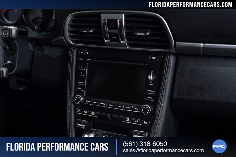 2010 Porsche 911 Turbo   - Photo 56 - Riviera Beach, FL 33407