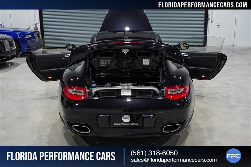 2010 Porsche 911 Turbo   - Photo 39 - Riviera Beach, FL 33407