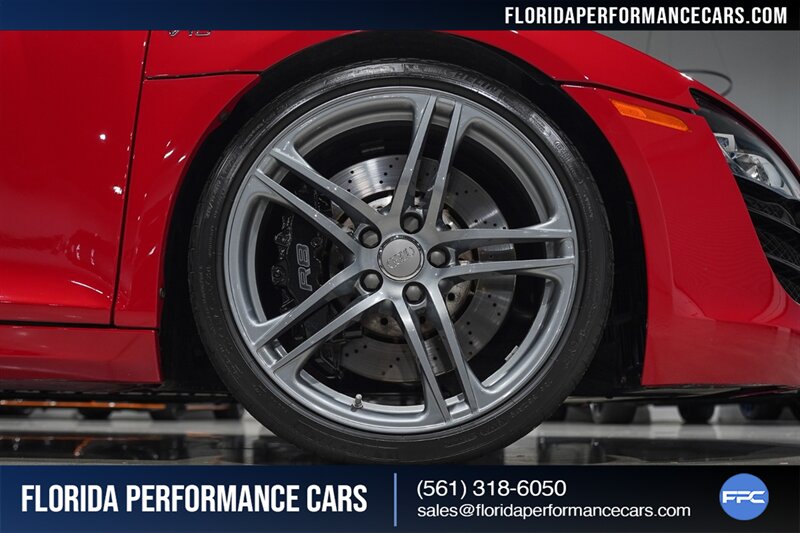 2011 Audi R8 5.2 quattro Spyder   - Photo 11 - Riviera Beach, FL 33407