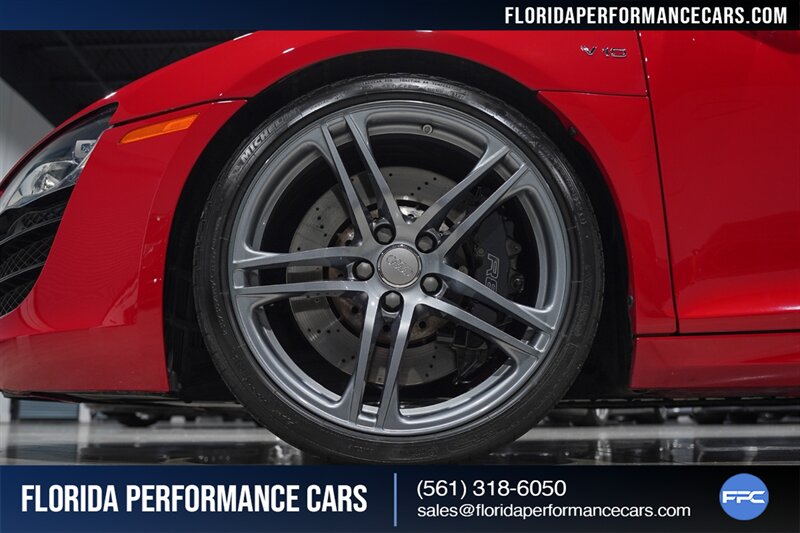 2011 Audi R8 5.2 quattro Spyder   - Photo 42 - Riviera Beach, FL 33407