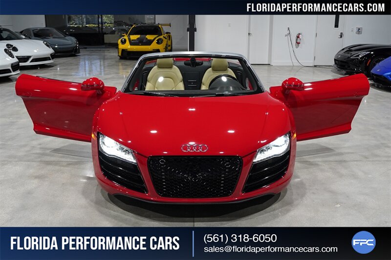 2011 Audi R8 5.2 quattro Spyder   - Photo 34 - Riviera Beach, FL 33407