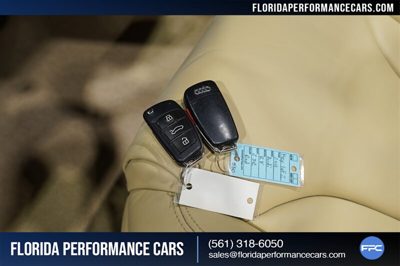 2011 Audi R8 5.2 quattro Spyder   - Photo 17 - Riviera Beach, FL 33407