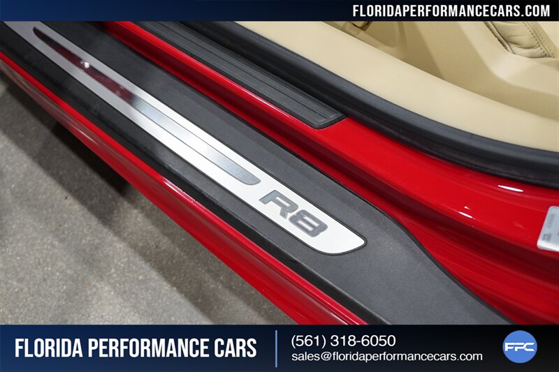 2011 Audi R8 5.2 quattro Spyder   - Photo 57 - Riviera Beach, FL 33407